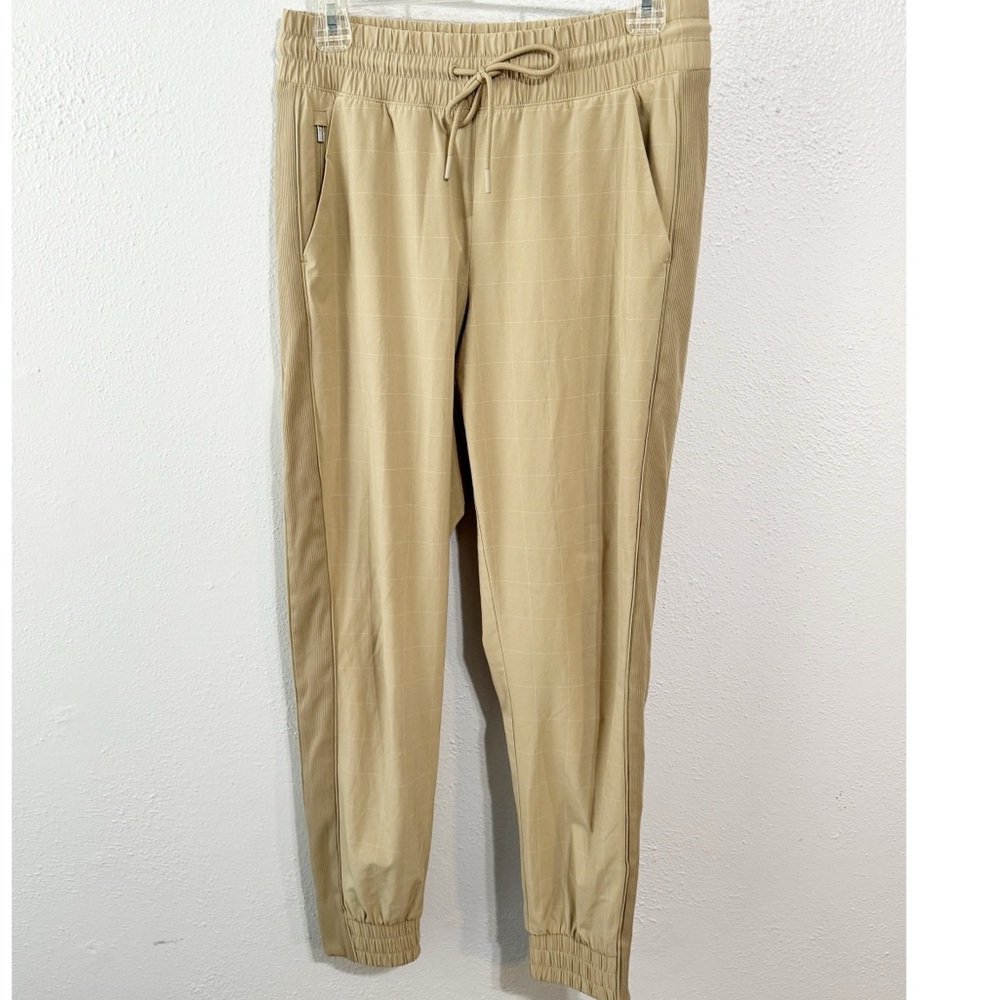 Athleta Brooklyn Textured jogger pant tan check size 2